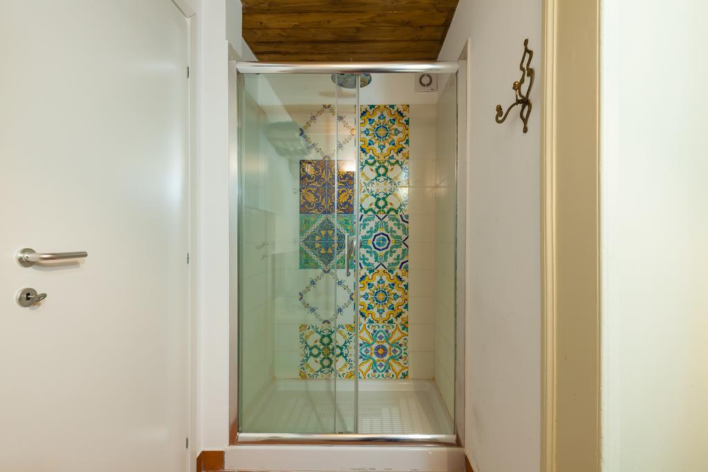 Don Pedro Rooms Vicere Di Toledo In The City Center Neapel Exterior foto