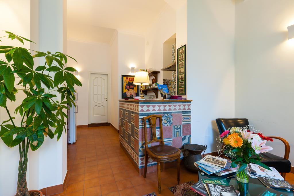 Don Pedro Rooms Vicere Di Toledo In The City Center Neapel Exterior foto